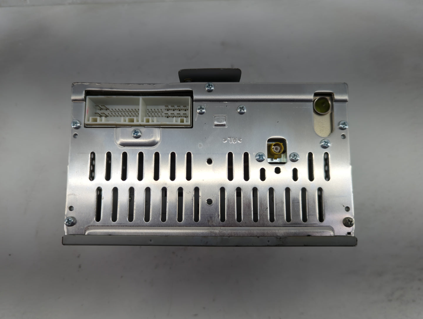 2016-2017 Kia Rio Radio AM FM Cd Player Receiver Replacement P/N:96170-1W960CA Fits Fits 2016 2017 OEM Used Auto Parts - Oem