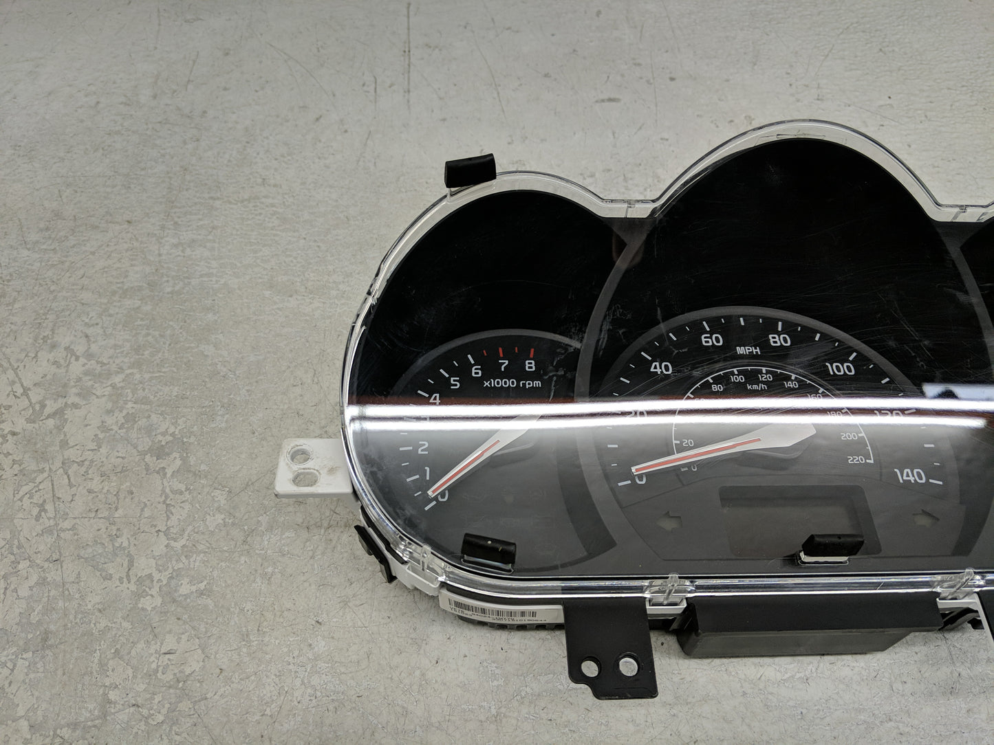 2016-2017 Kia Rio Instrument Cluster Speedometer Gauges P/N:94024-1W770 Fits Fits 2016 2017 OEM Used Auto Parts - Oemusedaut