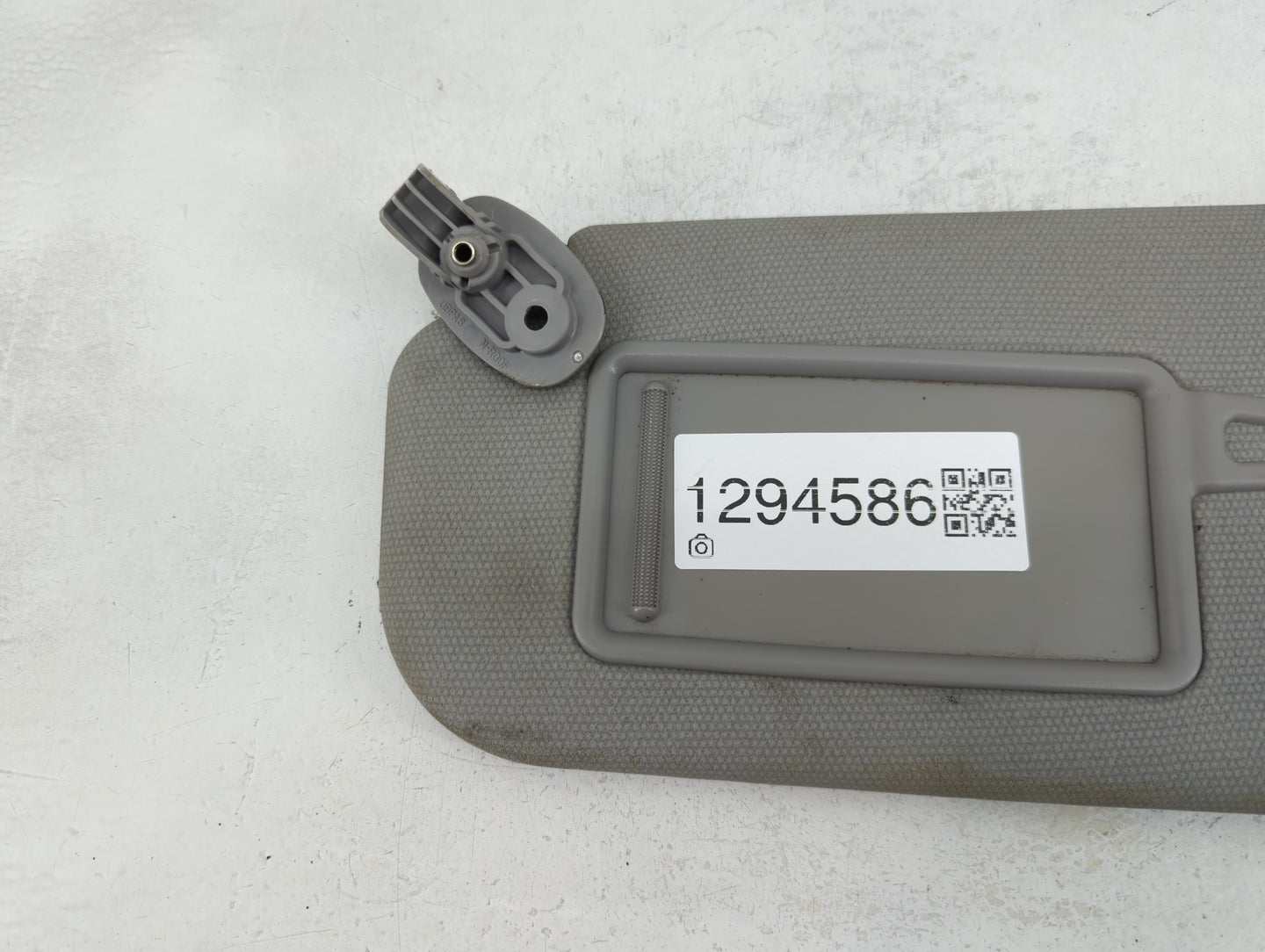 2012-2017 Kia Rio Sun Visor Shade Replacement Driver Left Mirror Fits Fits 2012 2013 2014 2015 2016 2017 OEM Used Auto Parts