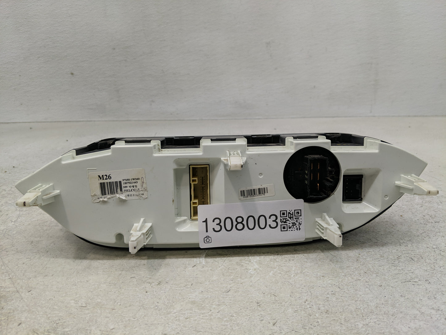 2016-2017 Kia Rio Climate Control Module Temperature AC/Heater Replacement P/N:97250-1W260 Fits Fits 2016 2017 OEM Used Auto