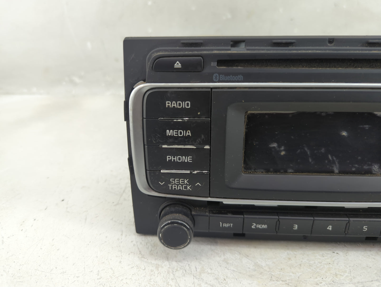 2016-2017 Kia Rio Radio AM FM Cd Player Receiver Replacement P/N:96170-1W960CA Fits Fits 2016 2017 OEM Used Auto Parts - Oem
