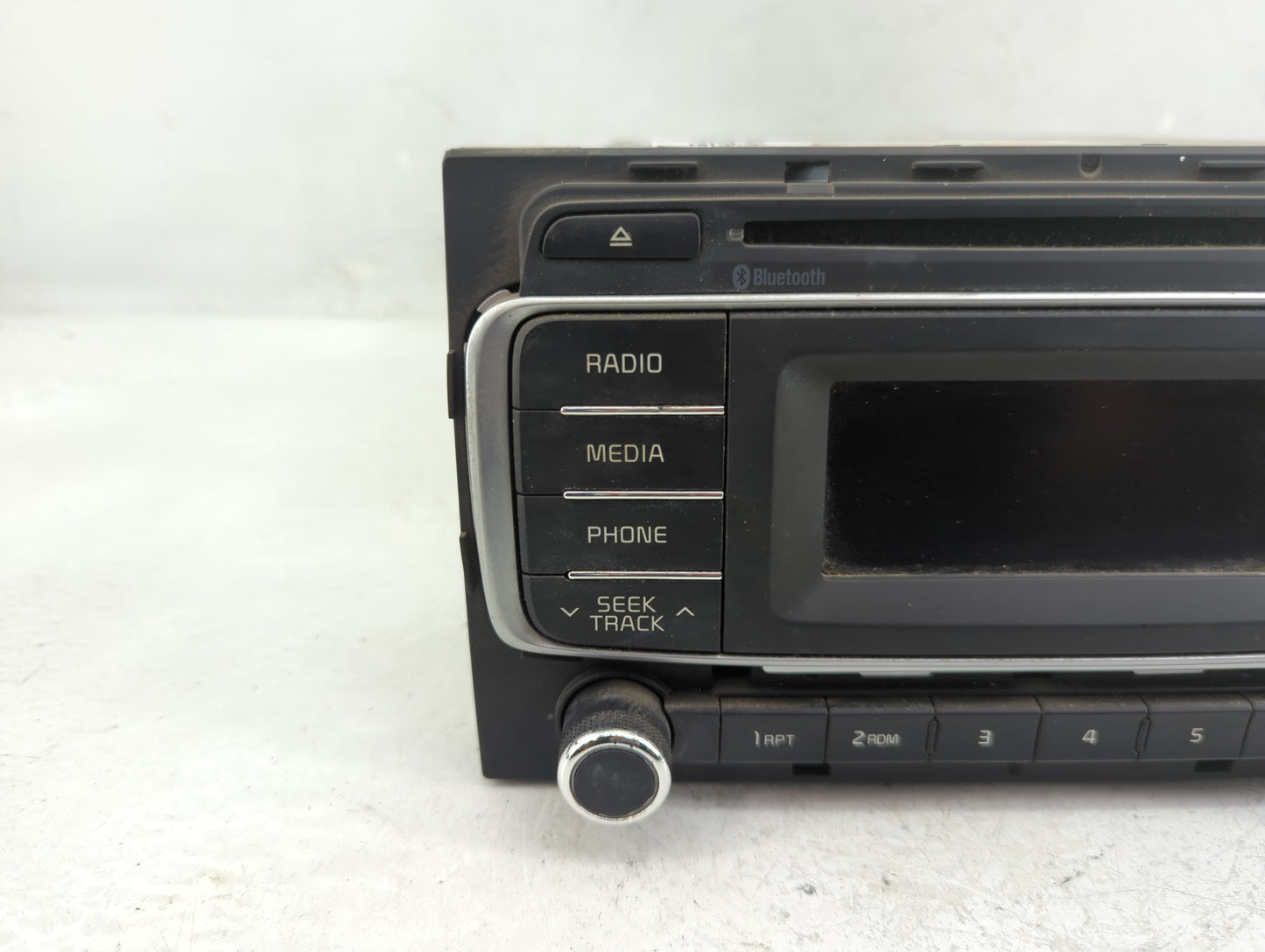 2016-2017 Kia Rio Radio AM FM Cd Player Receiver Replacement P/N:96170-1W960CA Fits Fits 2016 2017 OEM Used Auto Parts - Oem