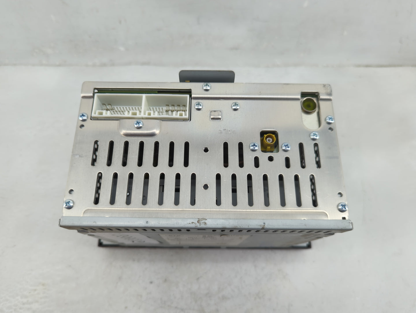 2016-2017 Kia Rio Radio AM FM Cd Player Receiver Replacement P/N:96170-1W960CA Fits Fits 2016 2017 OEM Used Auto Parts - Oem