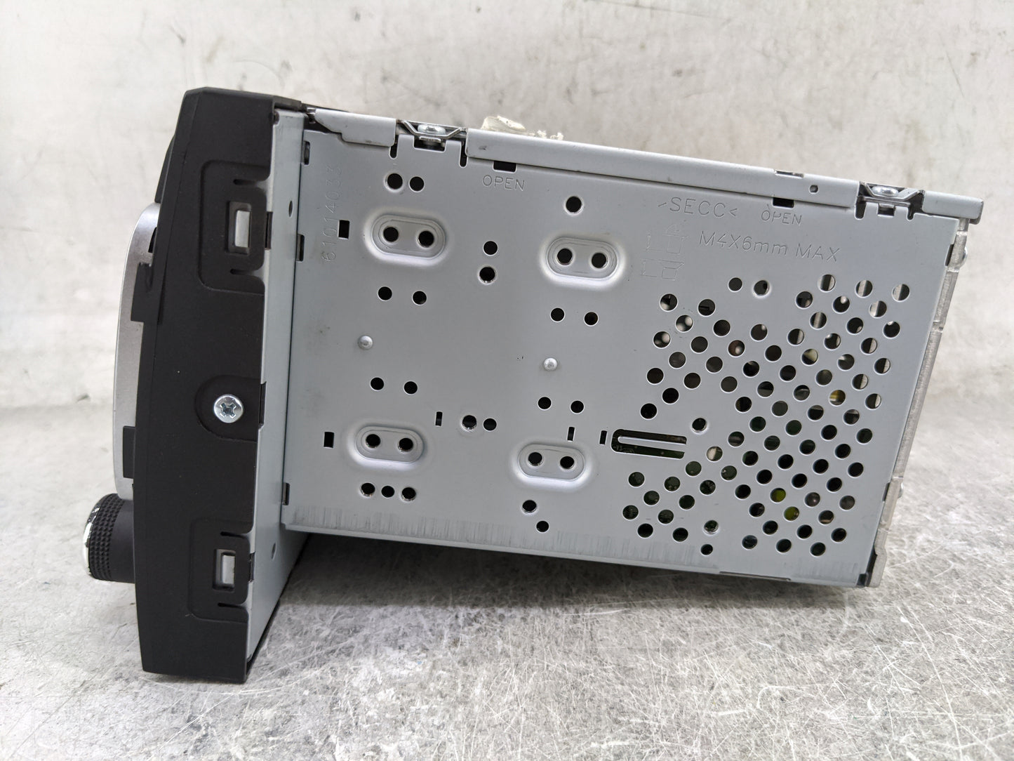 2016-2017 Kia Rio Radio AM FM Cd Player Receiver Replacement P/N:96170-1W960CA AM1A1IHAN, TQ8-AM1A1IHAN Fits Fits 2016 2017 