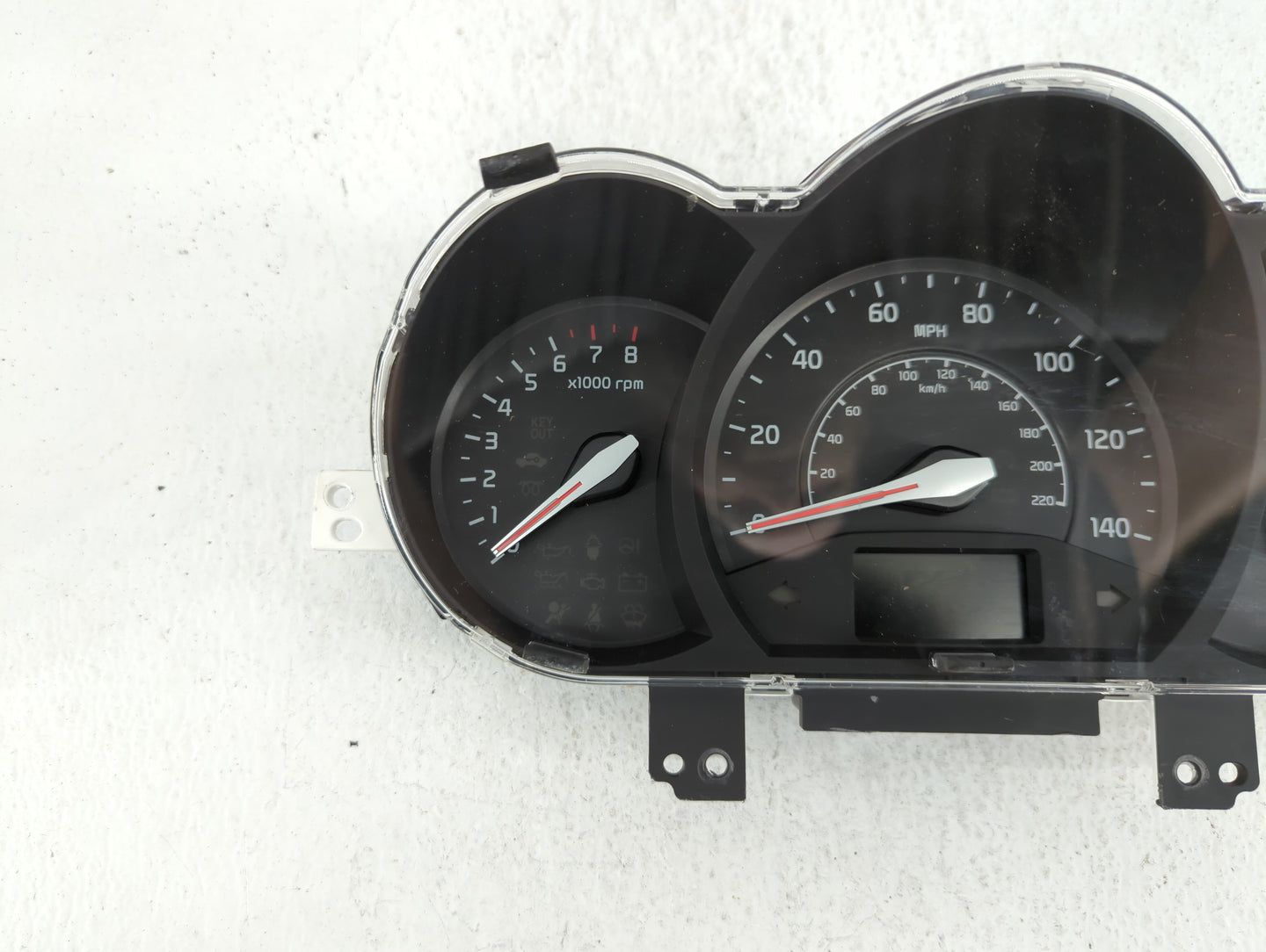 2016-2017 Kia Rio Instrument Cluster Speedometer Gauges P/N:94024-1W770 15005-122 Fits Fits 2016 2017 OEM Used Auto Parts - 