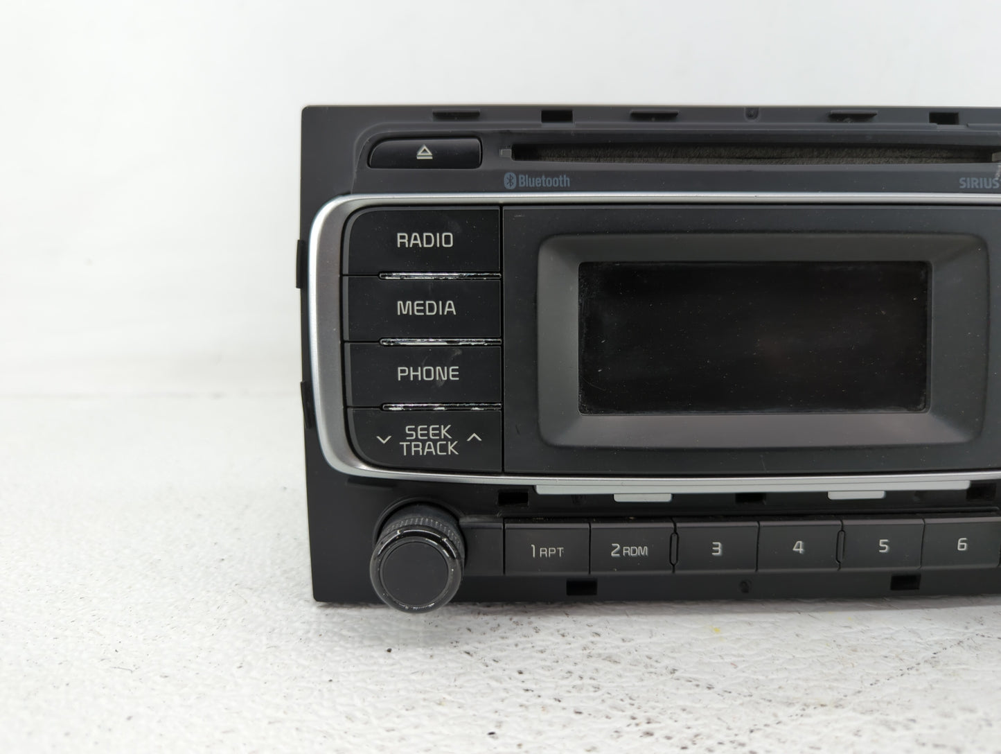 2016-2017 Kia Rio Radio AM FM Cd Player Receiver Replacement P/N:96170-1W960CA Fits Fits 2016 2017 OEM Used Auto Parts - Oem