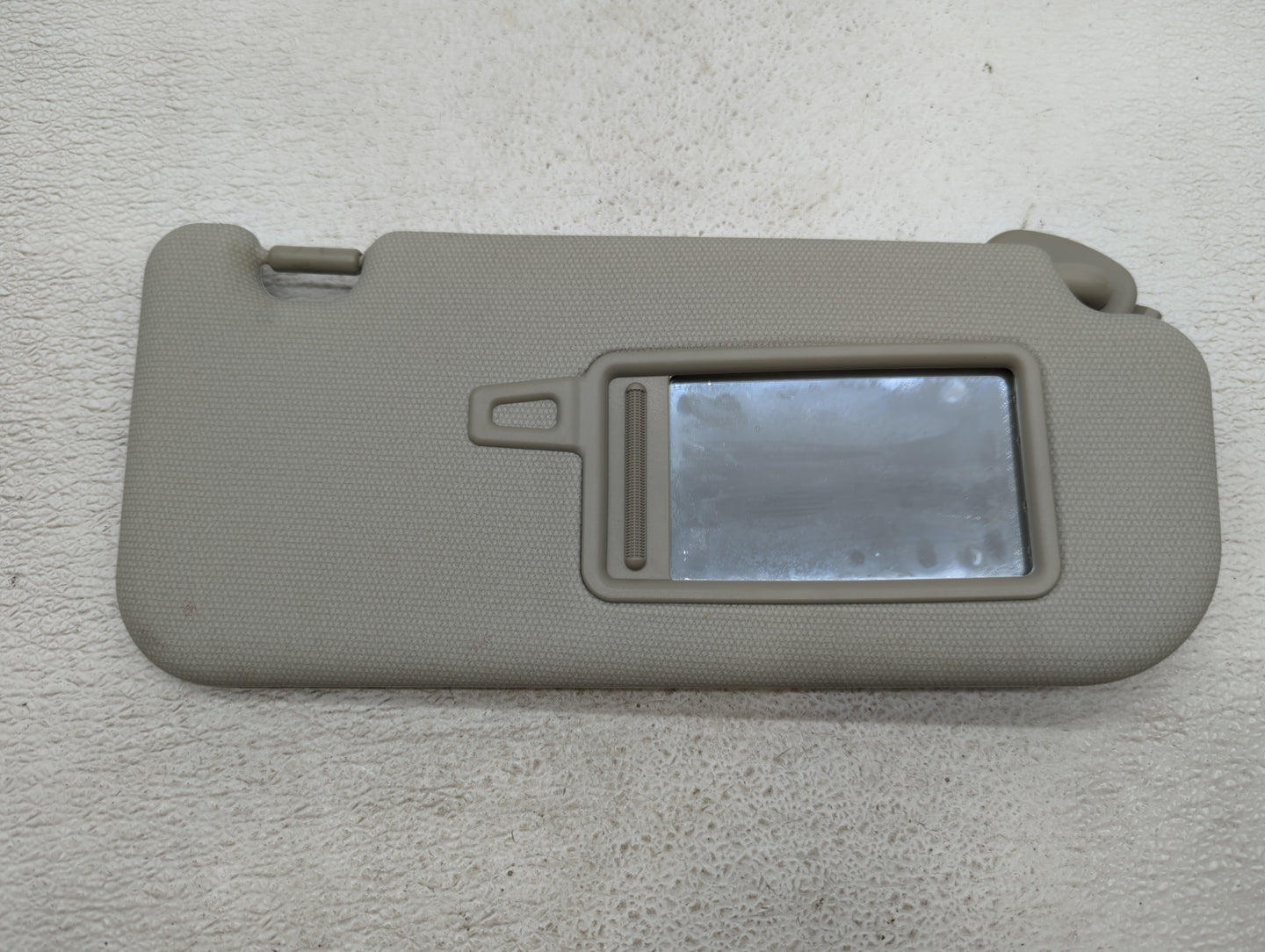 2012-2017 Kia Rio Sun Visor Shade Replacement Passenger Right Mirror Fits Fits 2012 2013 2014 2015 2016 2017 OEM Used Auto P