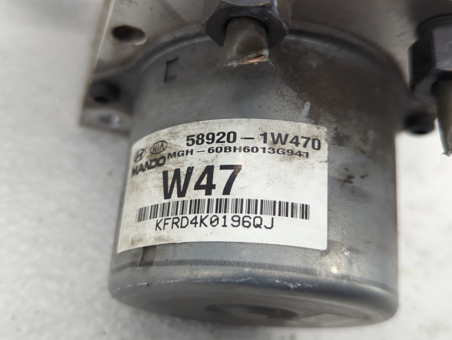 2016-2017 Kia Rio ABS Pump Control Module Replacement P/N:58920-1W470 Fits Fits 2016 2017 OEM Used Auto Parts - Oemusedautop