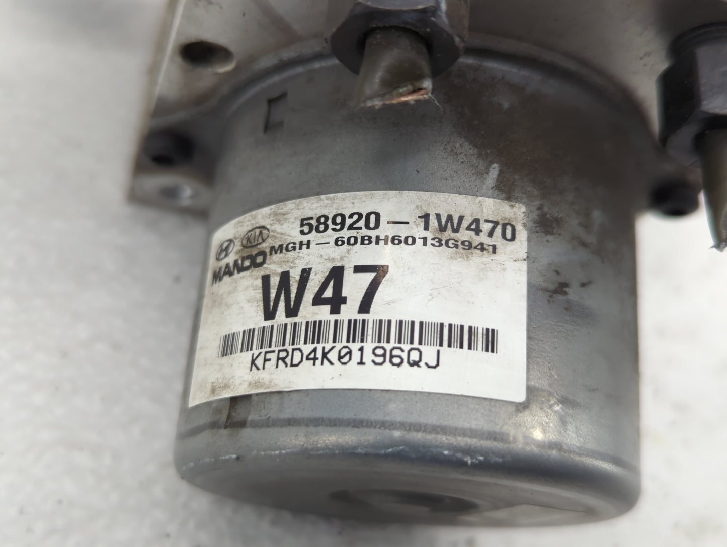 2016-2017 Kia Rio ABS Pump Control Module Replacement P/N:58920-1W470 Fits Fits 2016 2017 OEM Used Auto Parts - Oemusedautop