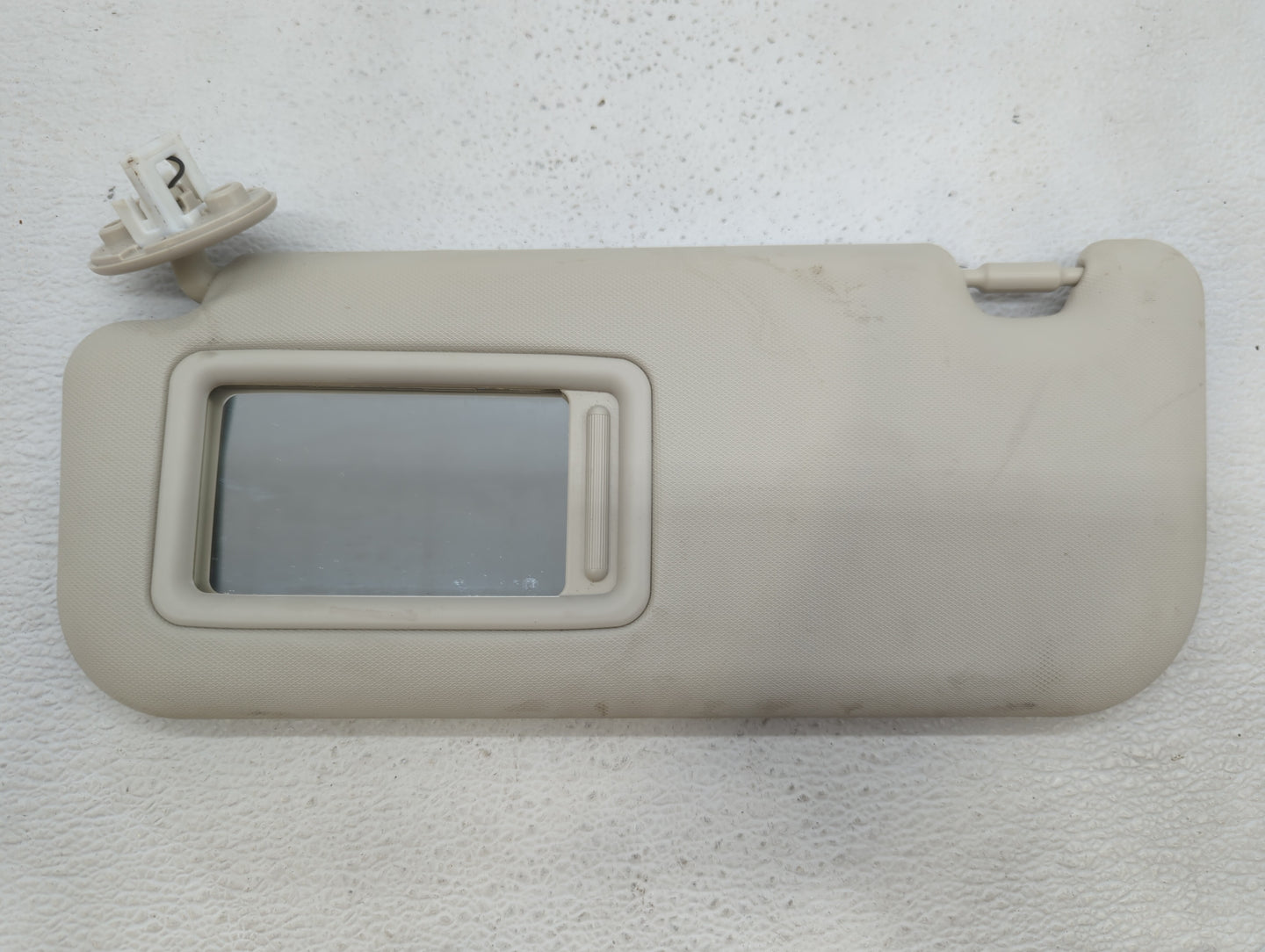 2012-2017 Kia Rio Sun Visor Shade Replacement Passenger Right Mirror Fits Fits 2012 2013 2014 2015 2016 2017 OEM Used Auto P