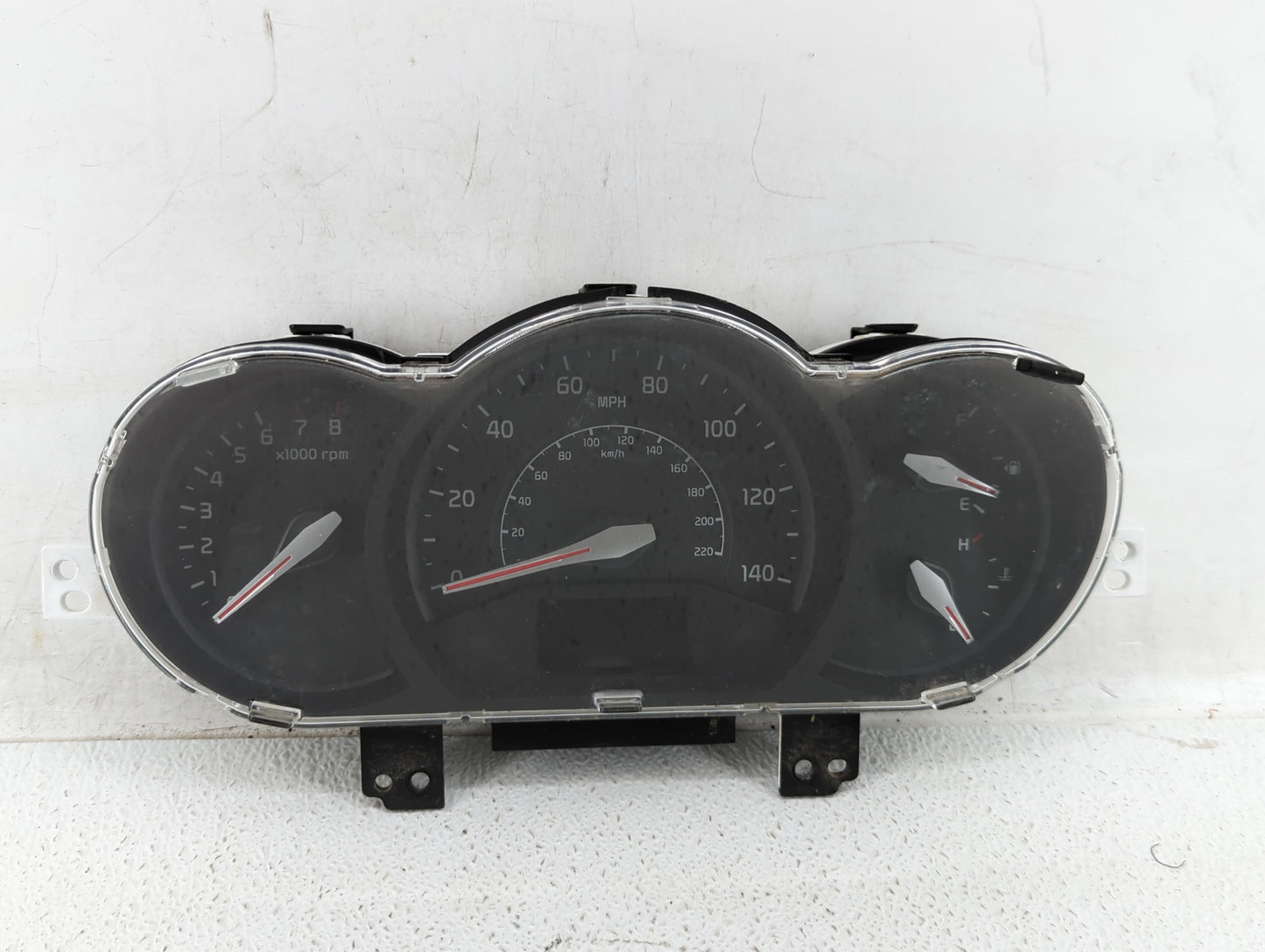 2016-2017 Kia Rio Instrument Cluster Speedometer Gauges P/N:94024-1W770 Fits Fits 2016 2017 OEM Used Auto Parts - Oemusedaut