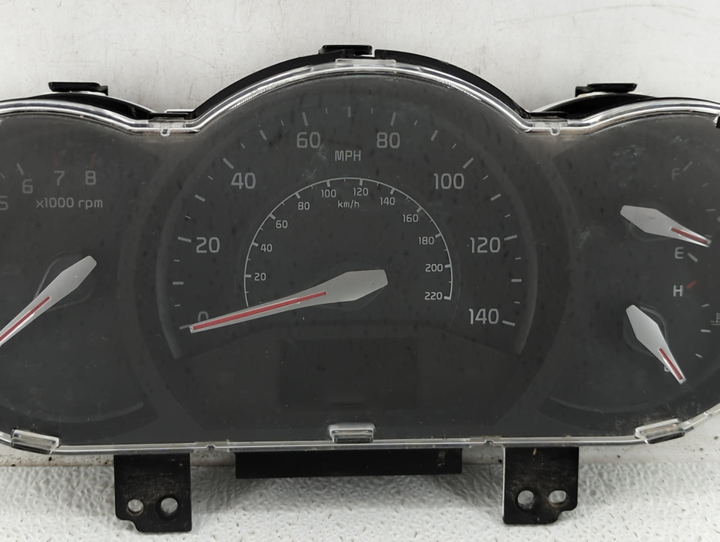 2016-2017 Kia Rio Instrument Cluster Speedometer Gauges P/N:94024-1W770 Fits Fits 2016 2017 OEM Used Auto Parts - Oemusedaut