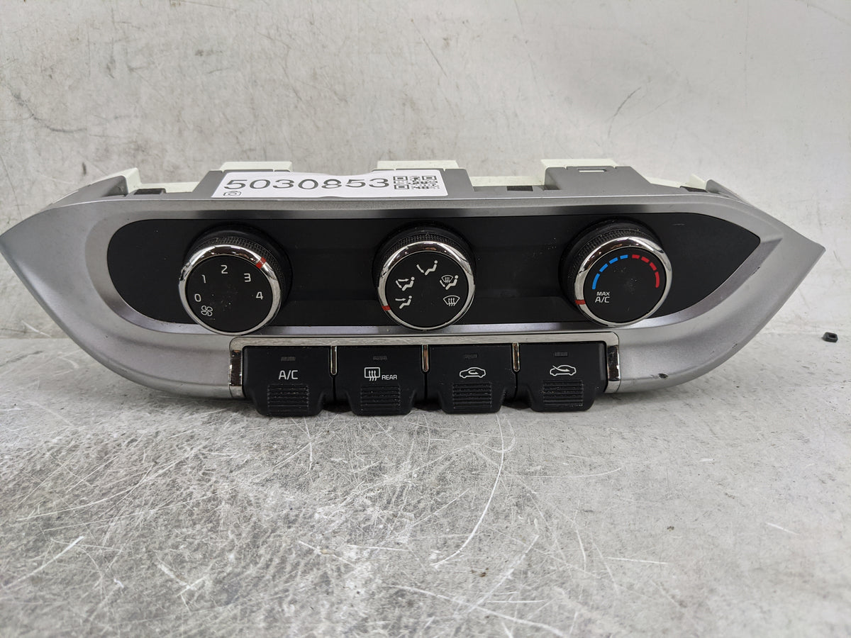 2016-2017 Kia Rio Climate Control Module Temperature AC/Heater Replacement P/N:97250-1W260 Fits Fits 2016 2017 OEM Used Auto