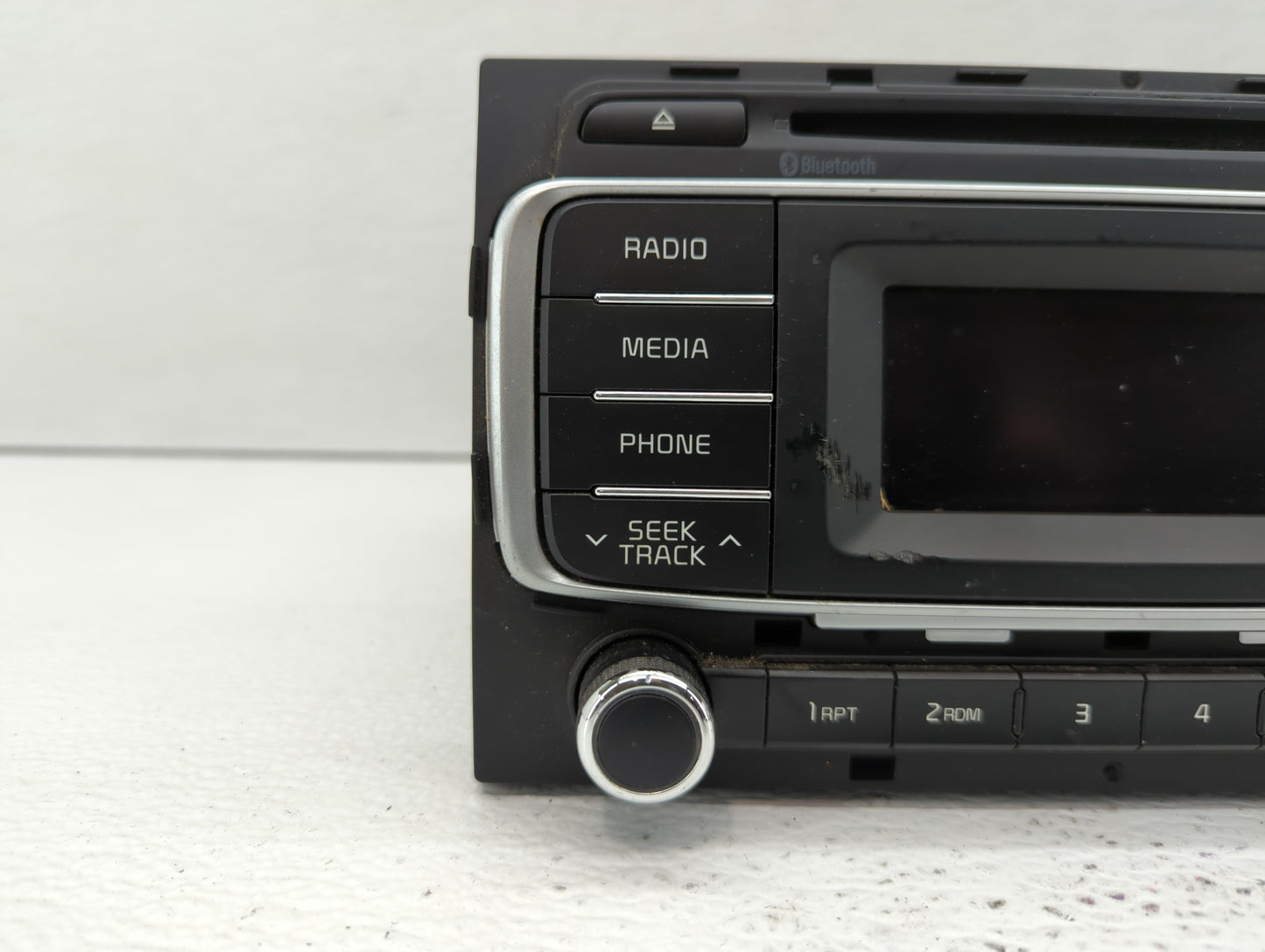 2016-2017 Kia Rio Radio AM FM Cd Player Receiver Replacement P/N:96170-1W960CA Fits Fits 2016 2017 OEM Used Auto Parts - Oem