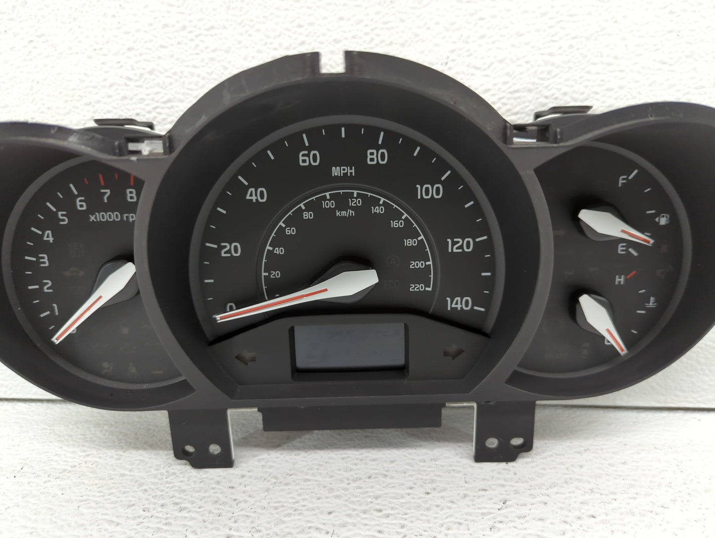 2016-2017 Kia Rio Instrument Cluster Speedometer Gauges P/N:94024-1W770 Fits Fits 2016 2017 OEM Used Auto Parts - Oemusedaut