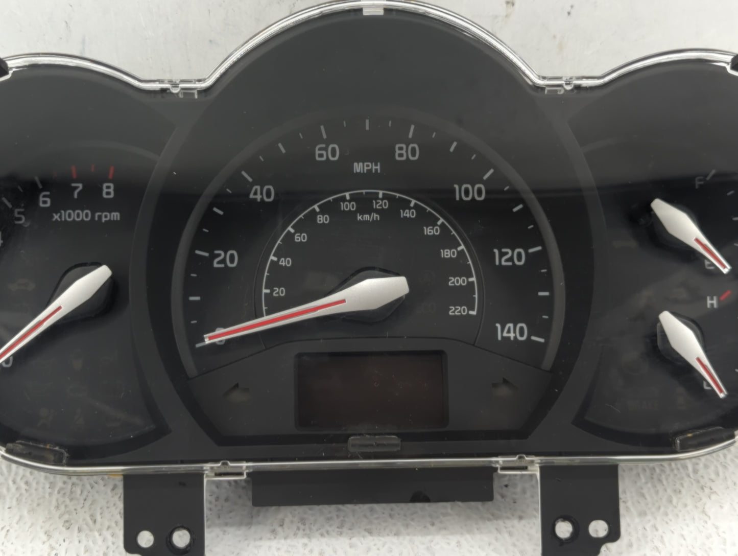 2016-2017 Kia Rio Instrument Cluster Speedometer Gauges P/N:94024-1W770 Fits Fits 2016 2017 OEM Used Auto Parts - Oemusedaut