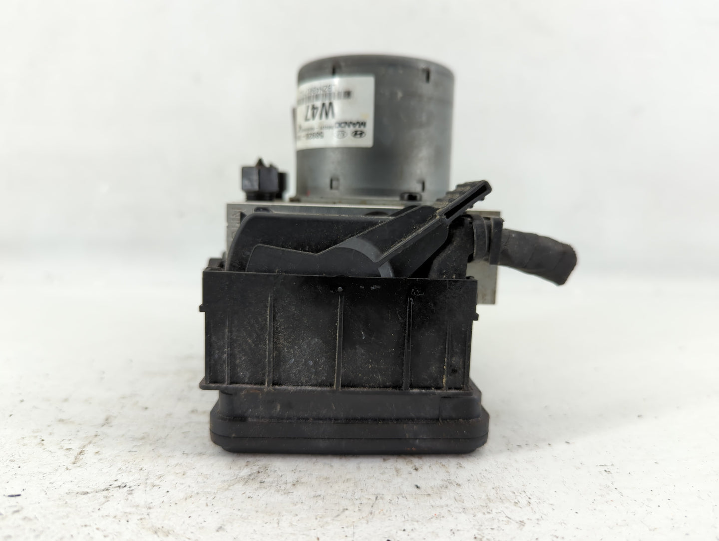 2016-2017 Kia Rio ABS Pump Control Module Replacement P/N:58920-1W470 Fits Fits 2016 2017 OEM Used Auto Parts - Oemusedautop