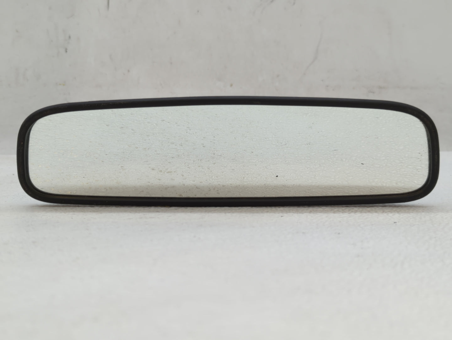 2010-2017 Kia Rio Interior Rear View Mirror Replacement OEM P/N:E4012143 Fits OEM Used Auto Parts - Oemusedautoparts1.com