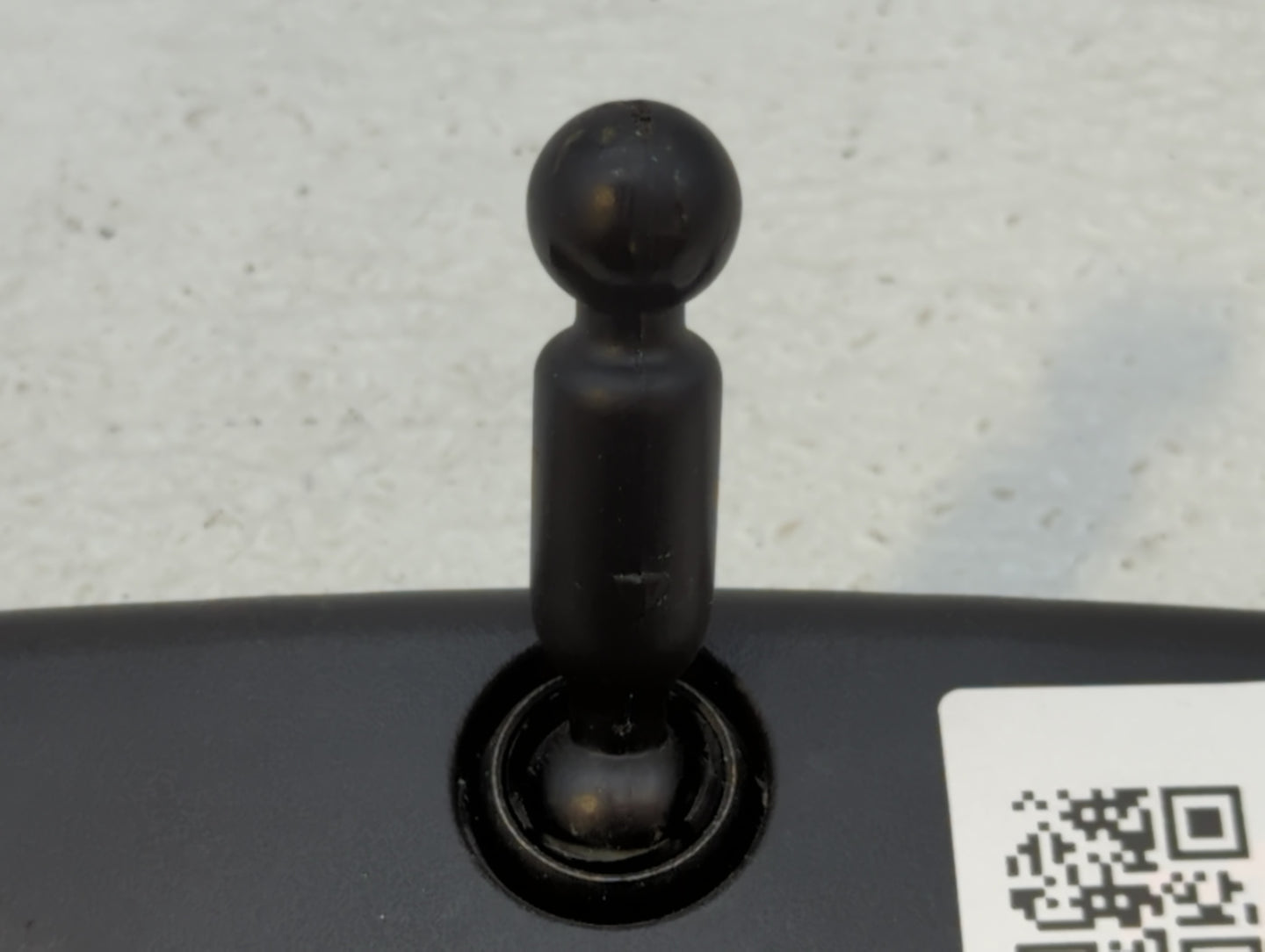 2010-2017 Kia Rio Interior Rear View Mirror Replacement OEM P/N:E4012143 Fits OEM Used Auto Parts - Oemusedautoparts1.com