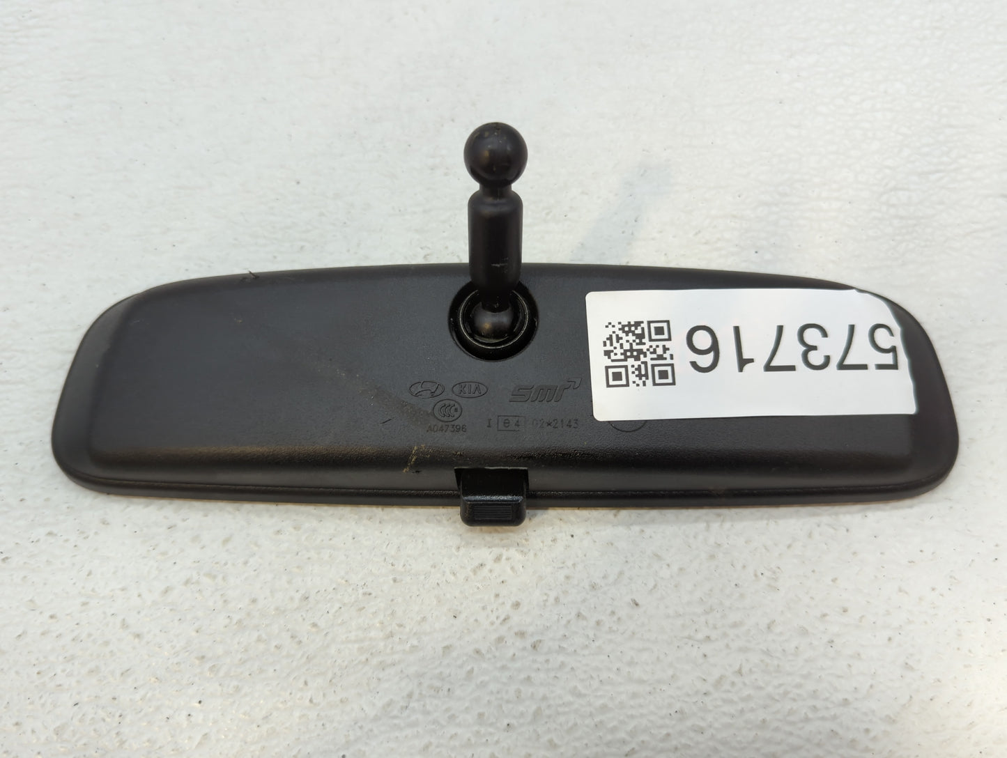 2010-2017 Kia Rio Interior Rear View Mirror Replacement OEM P/N:E4012143 Fits OEM Used Auto Parts - Oemusedautoparts1.com