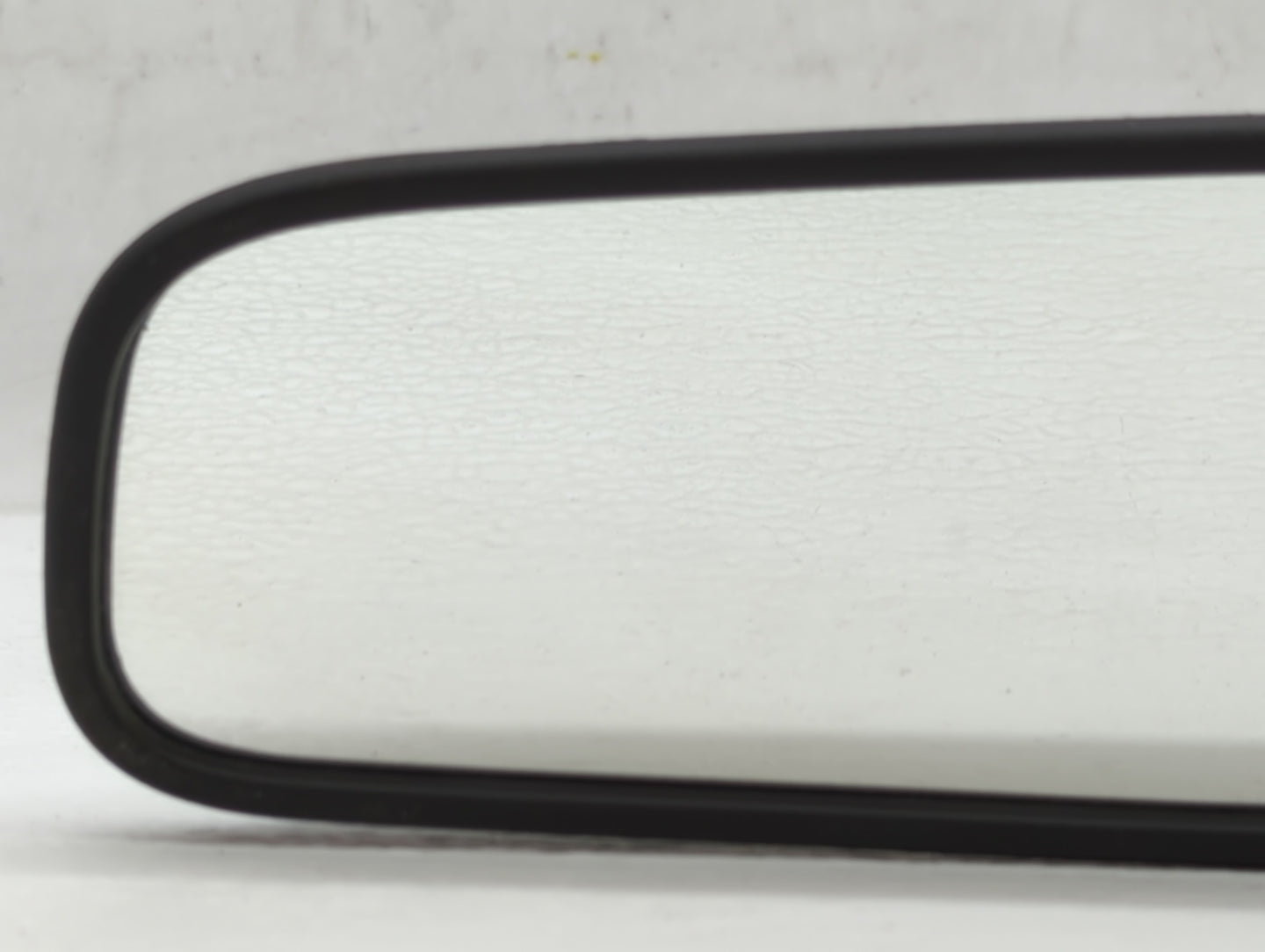 2010-2017 Kia Rio Interior Rear View Mirror Replacement OEM P/N:IE4012143 Fits OEM Used Auto Parts - Oemusedautoparts1.com