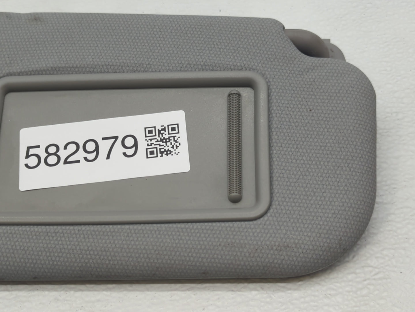 2012-2017 Kia Rio Sun Visor Shade Replacement Passenger Right Mirror Fits Fits 2012 2013 2014 2015 2016 2017 OEM Used Auto P