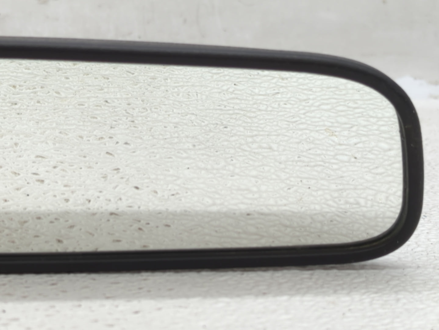 2010-2017 Kia Rio Interior Rear View Mirror Replacement OEM P/N:IE4012143 Fits OEM Used Auto Parts - Oemusedautoparts1.com