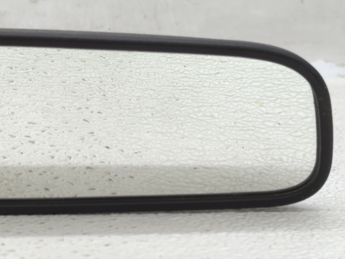 2010-2017 Kia Rio Interior Rear View Mirror Replacement OEM P/N:IE4012143 Fits OEM Used Auto Parts - Oemusedautoparts1.com