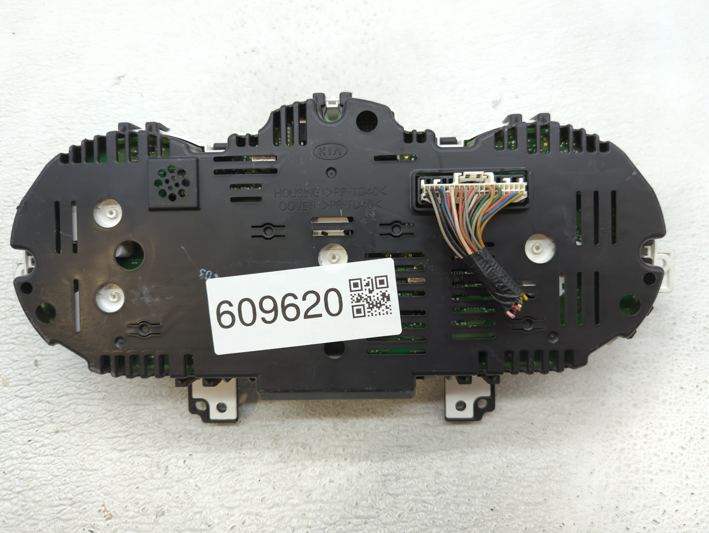 2016-2017 Kia Rio Instrument Cluster Speedometer Gauges P/N:94024-1W770 Fits Fits 2016 2017 OEM Used Auto Parts - Oemusedaut