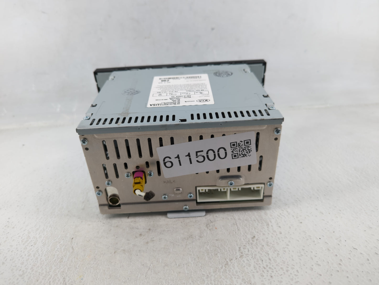 2016-2017 Kia Rio Am Fm Cd Player Radio Receiver - Oemusedautoparts1.com
