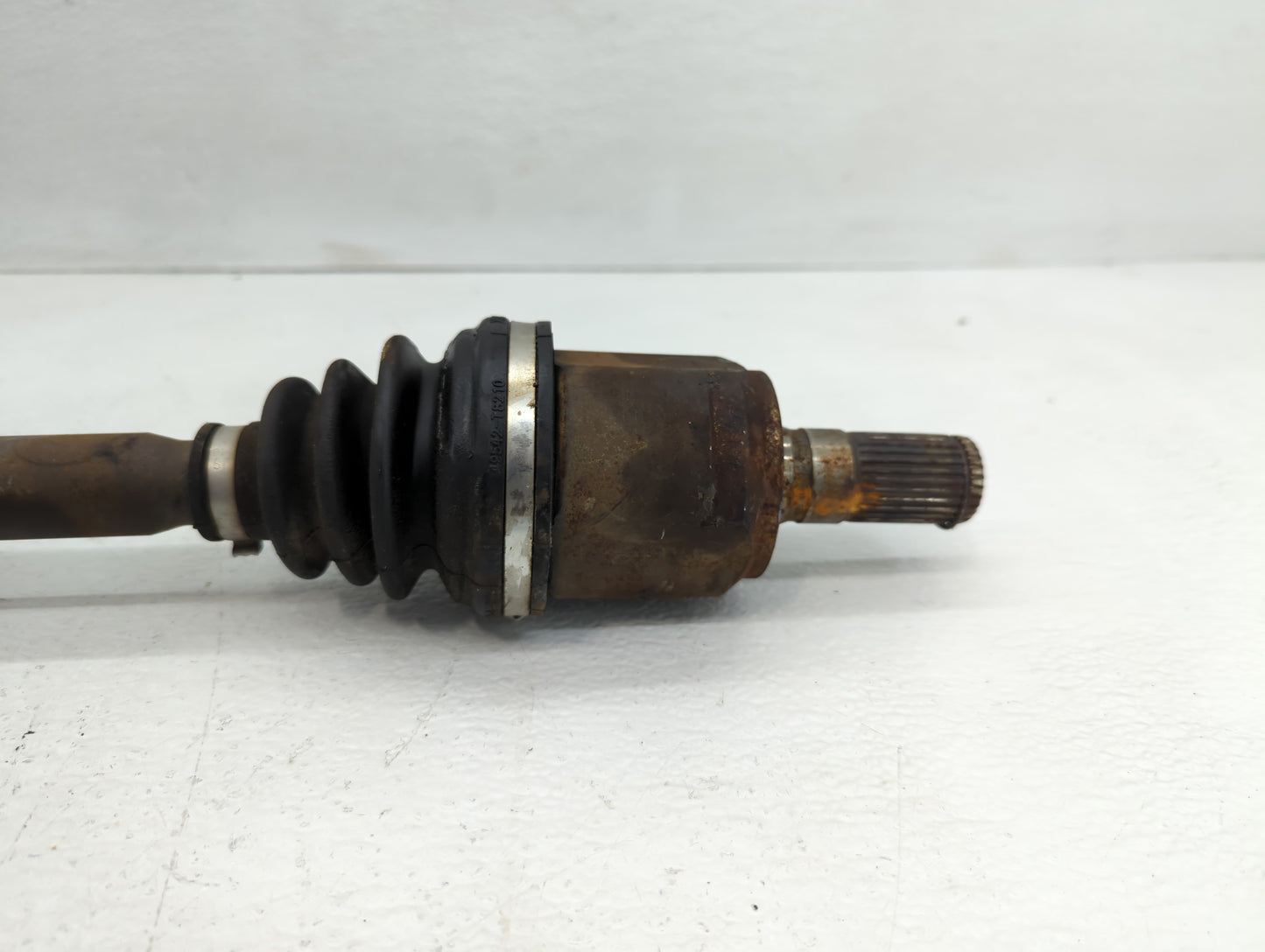 2012-2017 Kia Rio Axle Shaft Front Passenger Cv C/v - Oemusedautoparts1.com