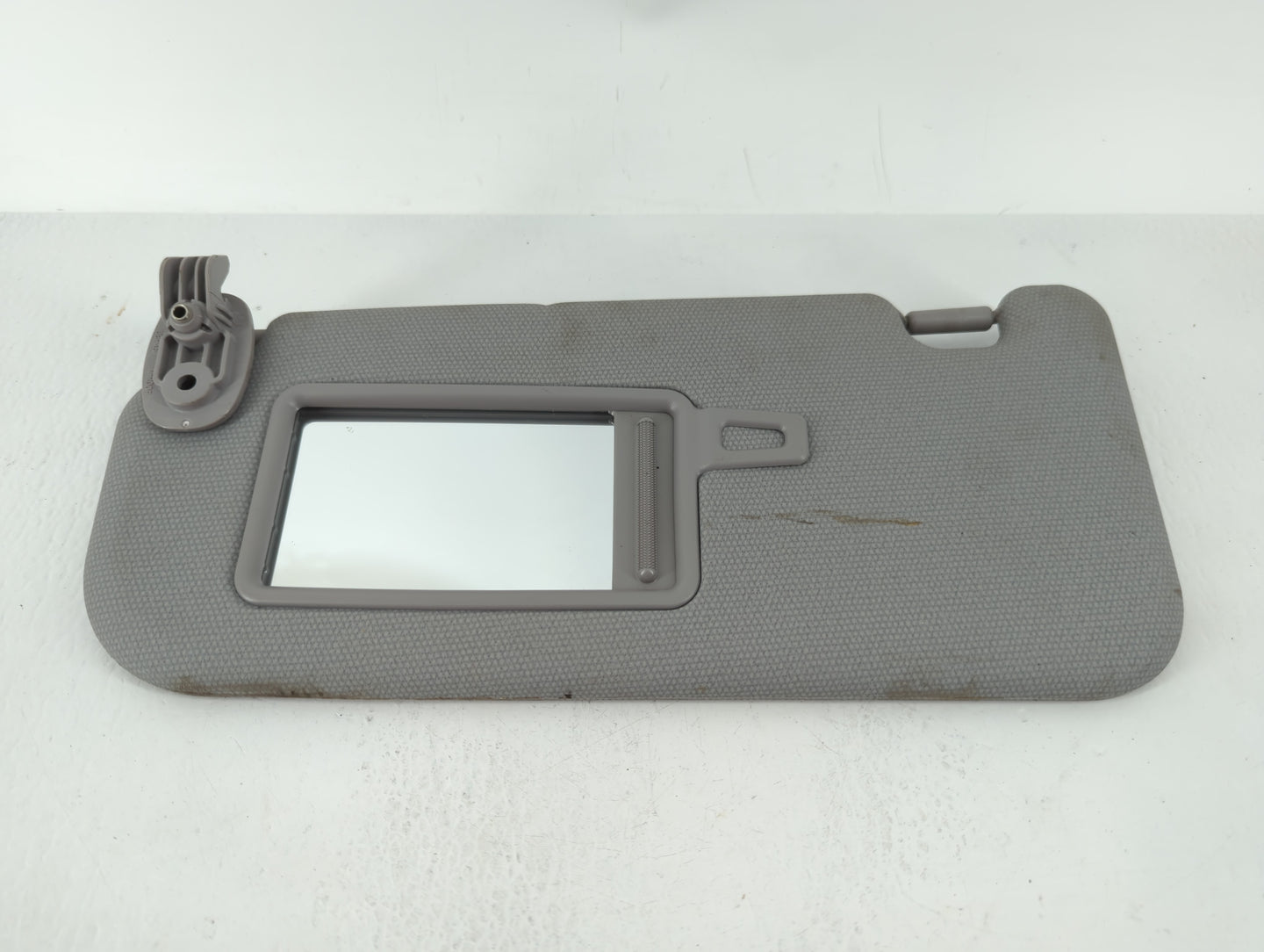 2012-2017 Kia Rio Sun Visor Shade Replacement Passenger Right Mirror Fits Fits 2012 2013 2014 2015 2016 2017 OEM Used Auto P