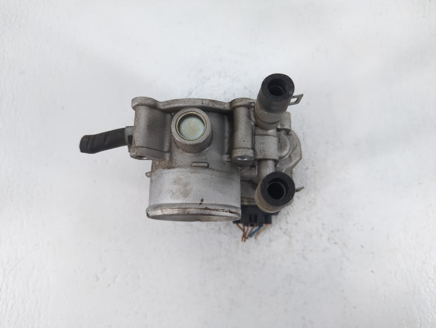 2012-2019 Kia Rio Throttle Body P/N:35100-2B300 Fits Fits 2012 2013 2014 2015 2016 2017 2018 2019 OEM Used Auto Parts - Oemu