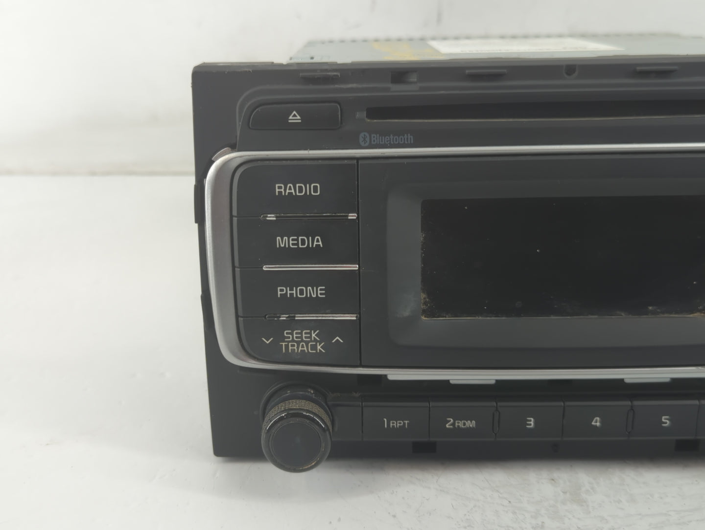 2016-2017 Kia Rio Am Fm Cd Player Radio Receiver - Oemusedautoparts1.com