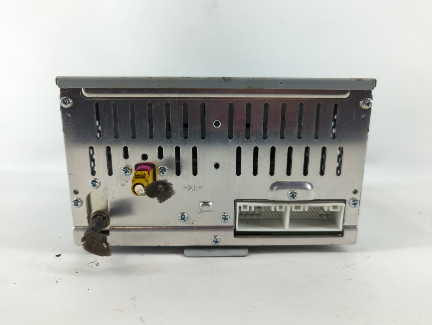 2016-2017 Kia Rio Radio AM FM Cd Player Receiver Replacement P/N:961701W960CA Fits Fits 2016 2017 OEM Used Auto Parts - Oemu