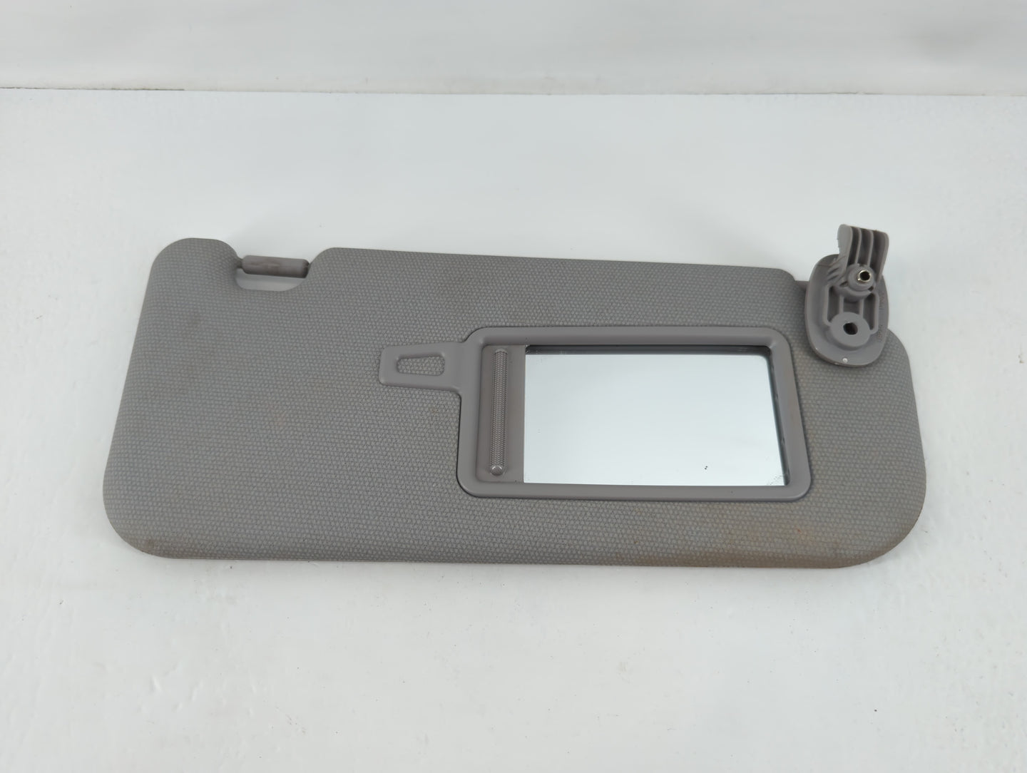 2012-2017 Kia Rio Sun Visor Shade Replacement Passenger Right Mirror Fits Fits 2012 2013 2014 2015 2016 2017 OEM Used Auto P