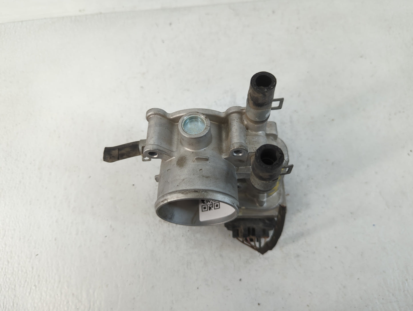 2012-2019 Kia Rio Throttle Body P/N:35100-2B300 Fits Fits 2012 2013 2014 2015 2016 2017 2018 2019 OEM Used Auto Parts - Oemu