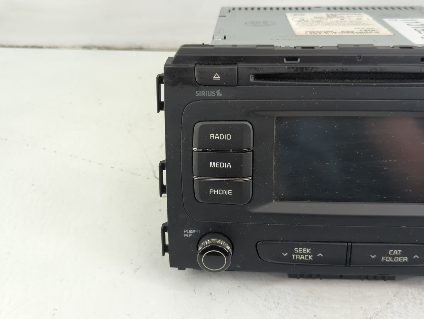 2015-2016 Kia Sedona Radio AM FM Cd Player Receiver Replacement P/N:96160-A9000WAC Fits Fits 2015 2016 OEM Used Auto Parts -