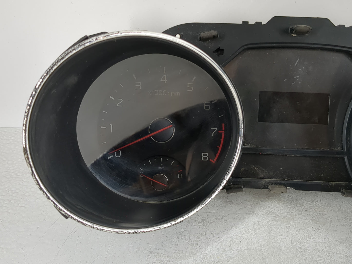 2015-2016 Kia Sedona Instrument Cluster Speedometer Gauges P/N:20150917 94003-A9021 Fits Fits 2015 2016 OEM Used Auto Parts 