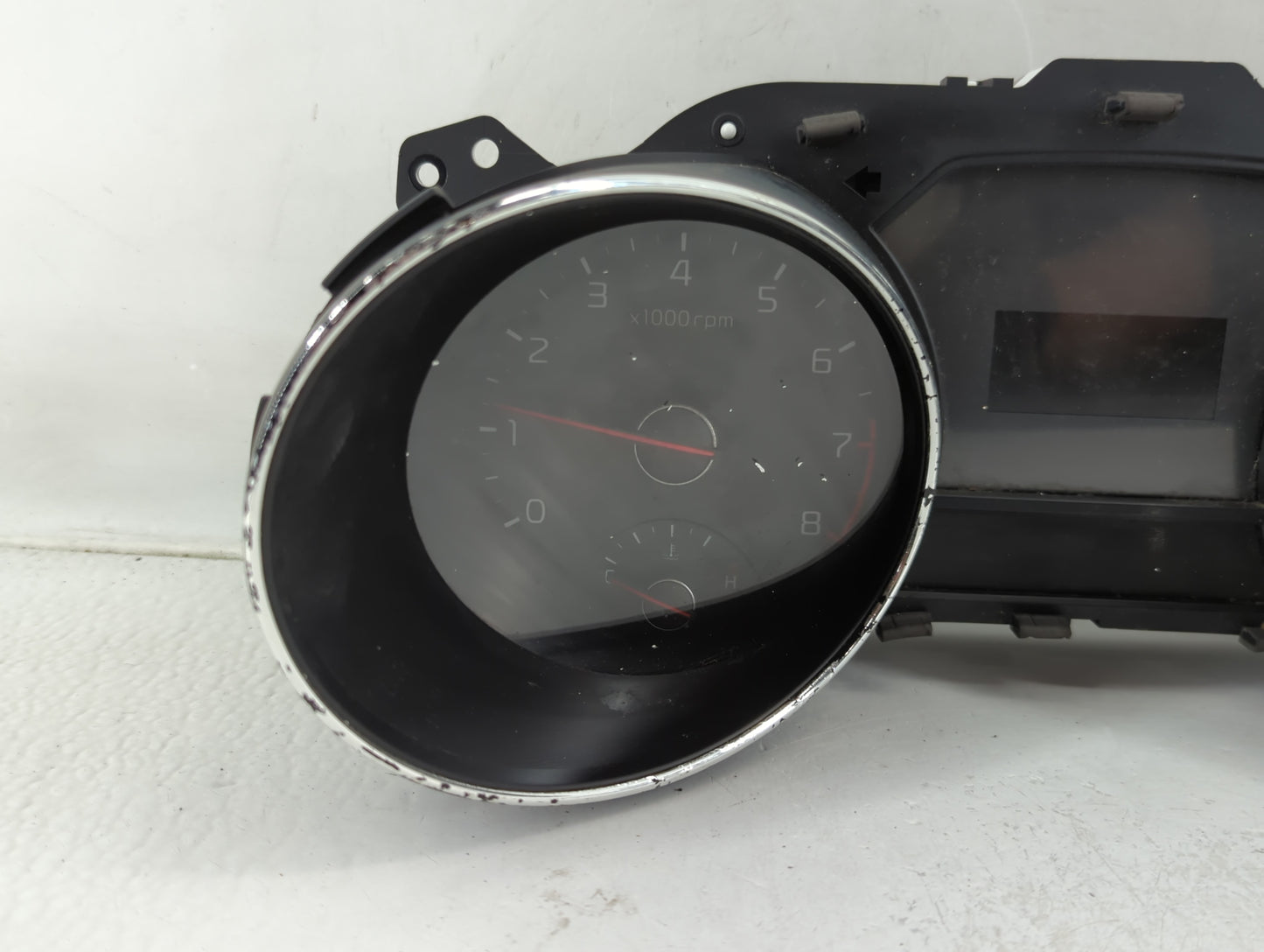 2015-2016 Kia Sedona Instrument Cluster Speedometer Gauges P/N:94003-A9021 Fits Fits 2015 2016 OEM Used Auto Parts - Oemused