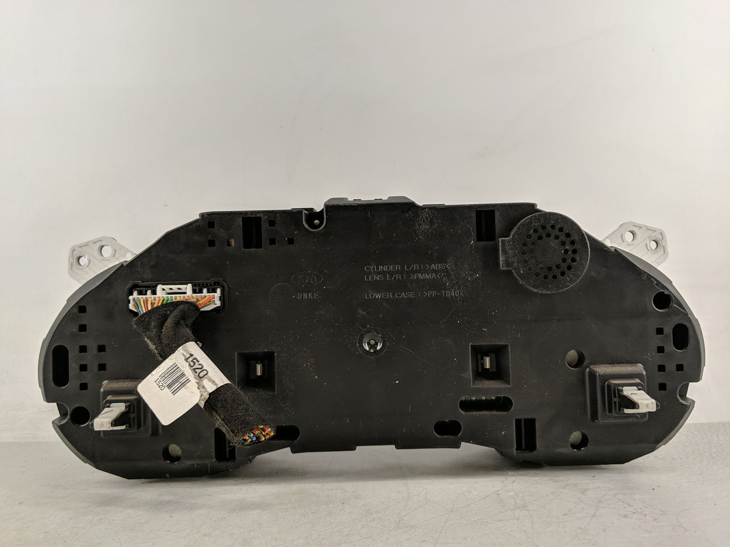 2015-2016 Kia Sedona Instrument Cluster Speedometer Gauges P/N:94003-A9021 Fits Fits 2015 2016 OEM Used Auto Parts - Oemused