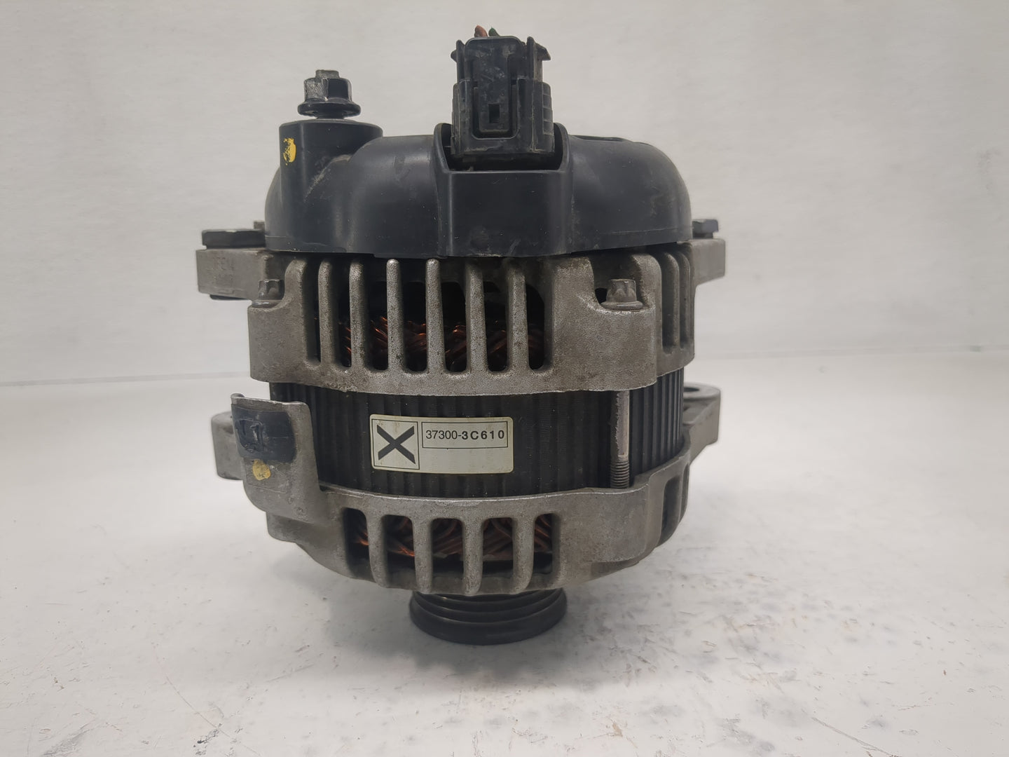 2011-2018 Kia Sedona Alternator Replacement Generator Charging Assembly Engine OEM P/N:104210-2870 37300-3C510 Fits OEM Used