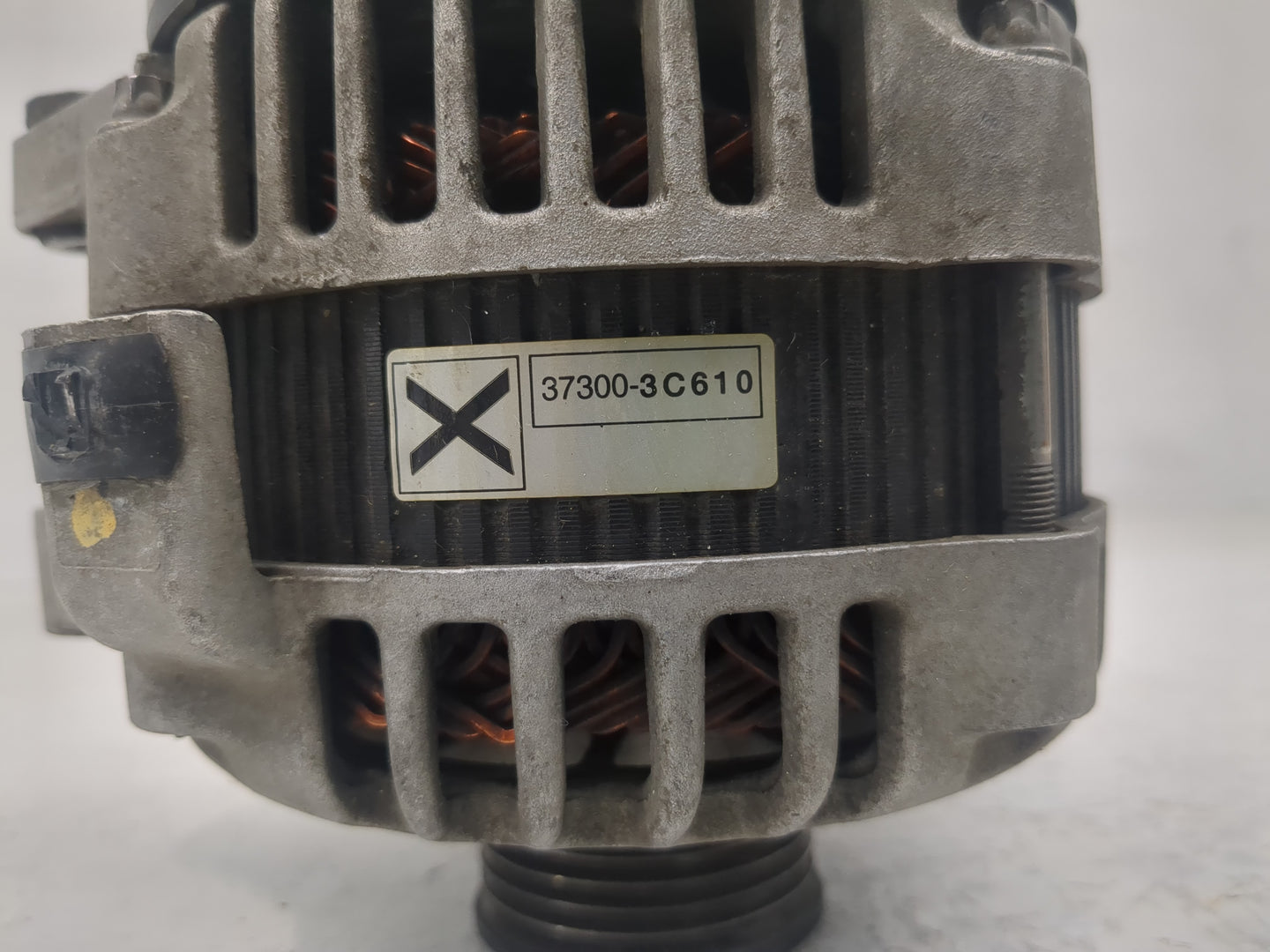 2011-2018 Kia Sedona Alternator Replacement Generator Charging Assembly Engine OEM P/N:104210-2870 37300-3C510 Fits OEM Used