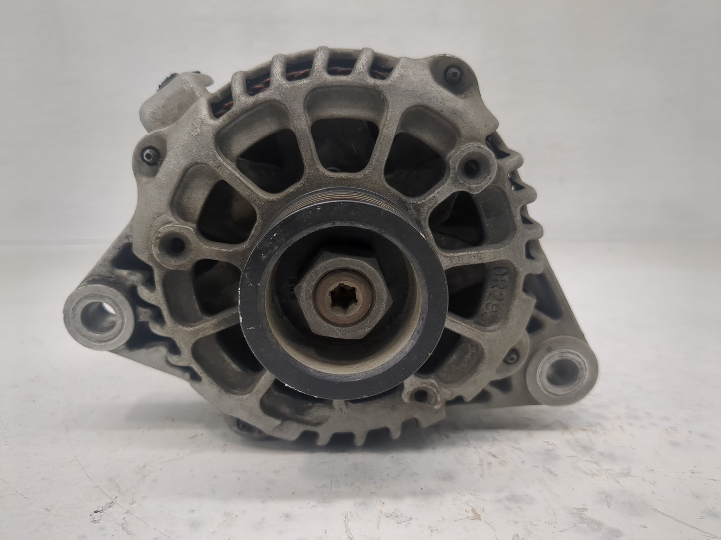 2011-2018 Kia Sedona Alternator Replacement Generator Charging Assembly Engine OEM P/N:104210-2870 37300-3C510 Fits OEM Used