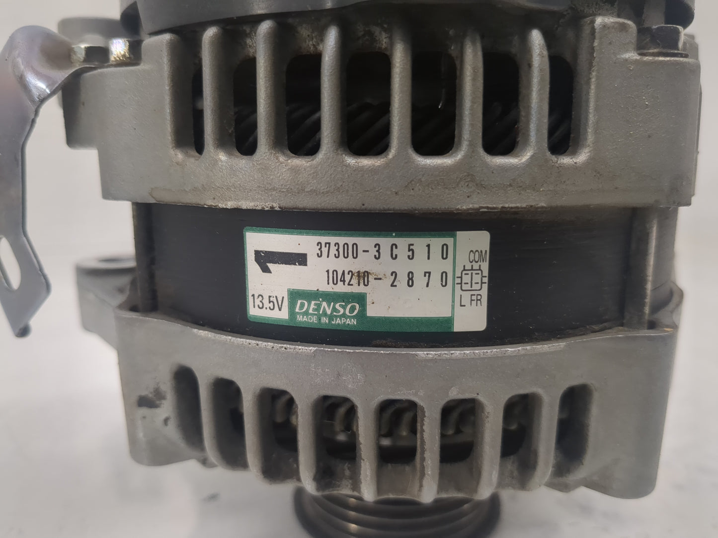 2011-2018 Kia Sedona Alternator Replacement Generator Charging Assembly Engine OEM P/N:104210-2870 37300-3C510 Fits OEM Used