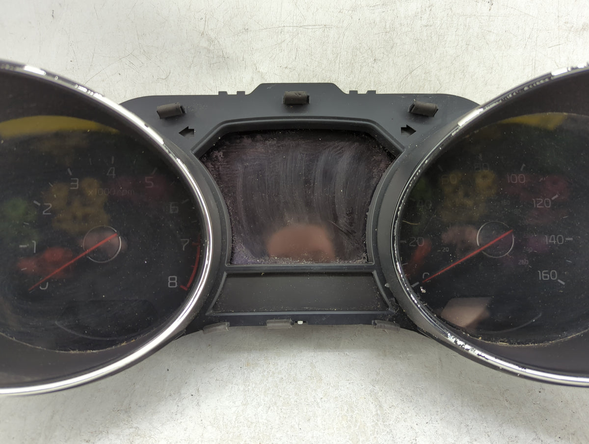 2015-2016 Kia Sedona Instrument Cluster Speedometer Gauges P/N:94017-A9111 Miles:154K Fits Fits 2015 2016 OEM Used Auto Part