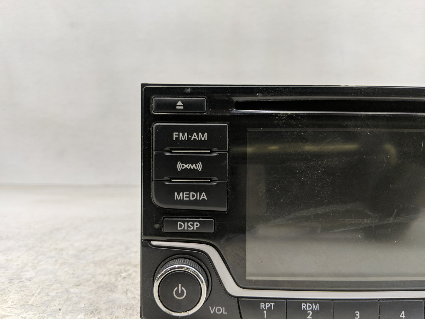 2015-2016 Kia Sedona Radio AM FM Cd Player Receiver Replacement P/N:28185 4AF6A Fits Fits 2015 2016 OEM Used Auto Parts - Oe