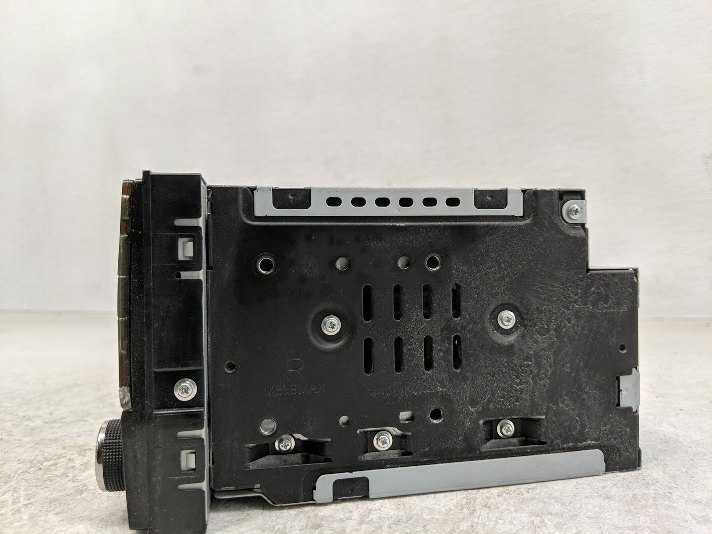 2015-2016 Kia Sedona Radio AM FM Cd Player Receiver Replacement P/N:28185 4AF6A Fits Fits 2015 2016 OEM Used Auto Parts - Oe