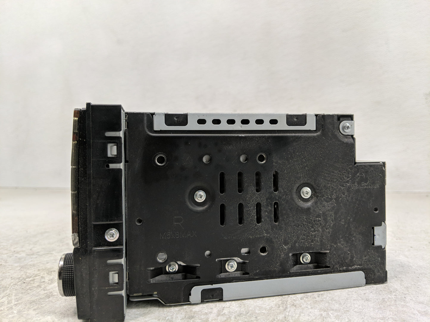 2015-2016 Kia Sedona Radio AM FM Cd Player Receiver Replacement P/N:28185 4AF6A Fits Fits 2015 2016 OEM Used Auto Parts - Oe