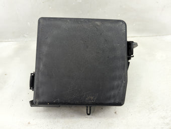compare product 2015-2018 Kia Sedona Fusebox Fuse Box Panel Relay Module P/N:91950-A9120 91950-A9320 Fits Fits 2015 2016 2017 2018 OEM Used Auto Parts